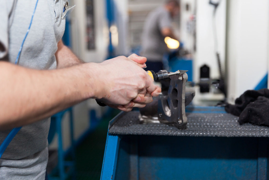 polishing deburring with handheld grinder